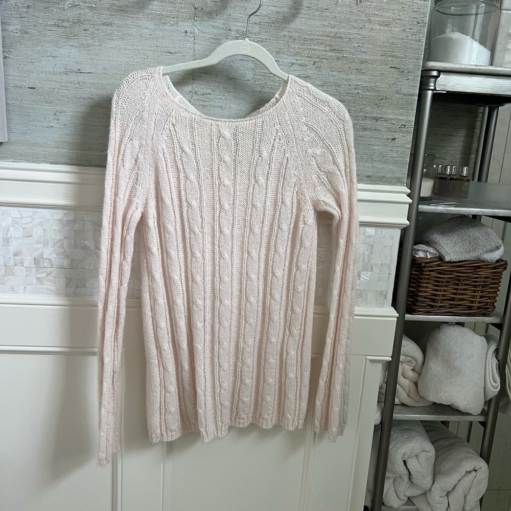 Medium J. Crew cable knit crewneck sweater nylon mohair wool pale pink dolce